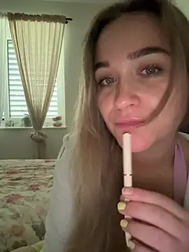 Snapshot of LillyStarr chatting on 07.08.26 LillyStarr online show from 07.08.26
