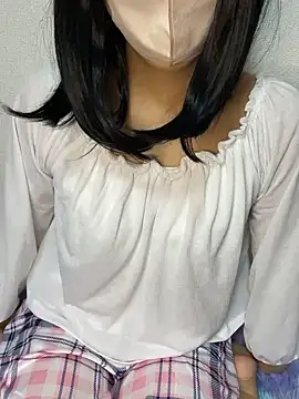 Snapshot of aya_chan00 chatting on 05.18.26 aya chan00 online show from 05.18.26
