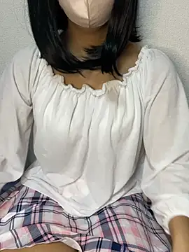 Snapshot of aya_chan00 chatting on 05.18.26 aya chan00 online show from 05.18.26