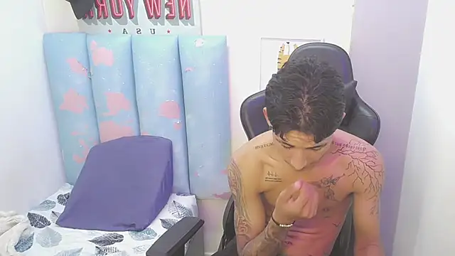 liam play online show from 05.27.26