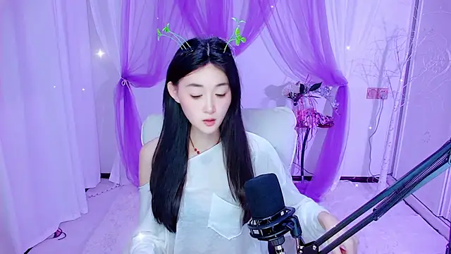 Tili Lucky online show from 06.05.26