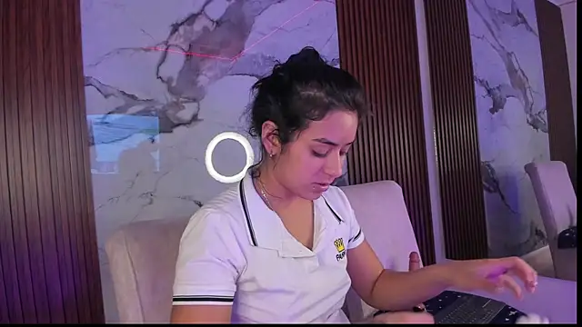 GabyHott  online show from 07.07.26