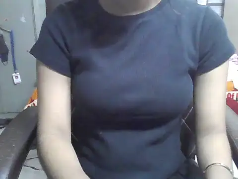 Snapshot of Maanvi_Gill chatting on 06.01.26 Maanvi Gill online show from 06.01.26