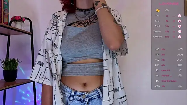 Snapshot of Cruela_Bena chatting on 05.22.26 Cruela Bena online show from 05.22.26