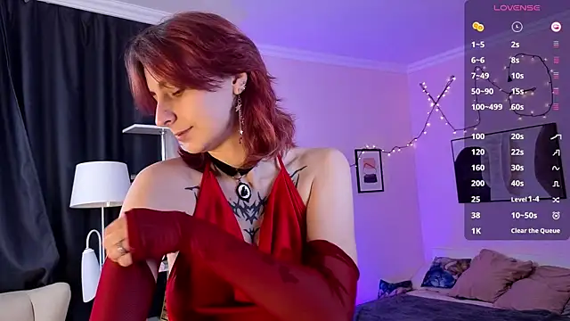 Snapshot of Cruela_Bena chatting on 05.31.26 Cruela Bena online show from 05.31.26