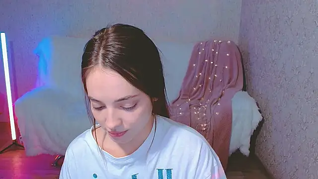 Snapshot of SiennaMia chatting on 06.03.26 SiennaMia online show from 06.03.26