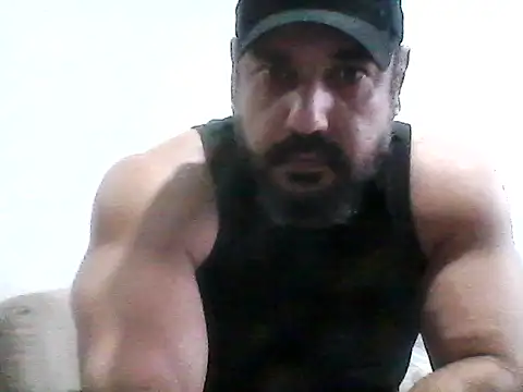 Snapshot of stallony chatting on 06.16.26 stallony online show from 06.16.26