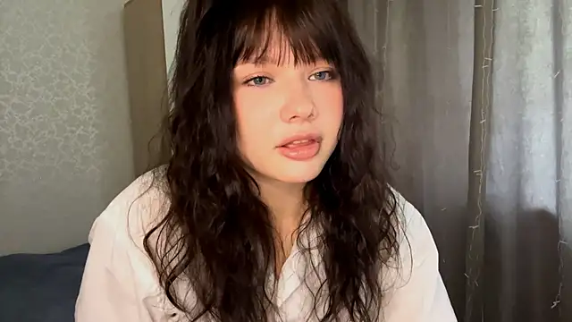 Snapshot of EmilyMercurial chatting on 05.29.26 EmilyMercurial online show from 05.29.26