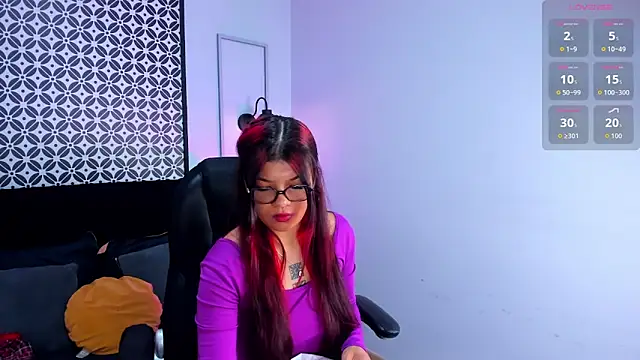 Snapshot of amelie_furtado chatting on 06.01.26 amelie furtado online show from 06.01.26