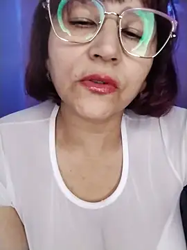 Snapshot of vitaminafranccesca chatting on 06.26.26 vitaminafranccesca online show from 06.26.26