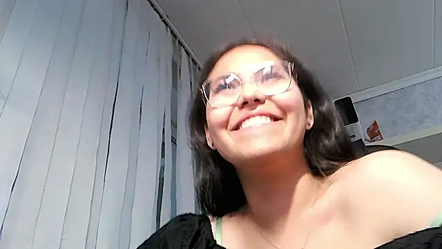 Snapshot of Anda_here chatting on 06.14.26 Anda here online show from 06.14.26