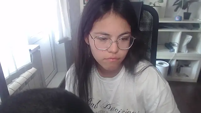 Snapshot of Anda_here chatting on 06.29.26 Anda here online show from 06.29.26