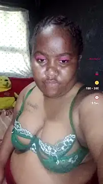ChubbyMidgetxxx19 online show from 08.05.26