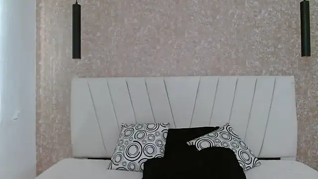 Snapshot of AliceSmity__ chatting on 05.29.26 AliceSmity online show from 05.29.26