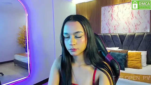 Aisha Vex online show from 05.15.26