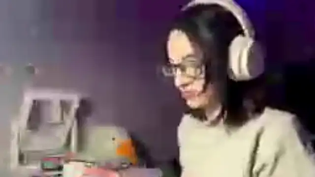 NightFoxxx online show from 05.09.26