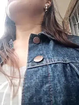 Snapshot of Vely_ chatting on 05.17.26 Vely online show from 05.17.26