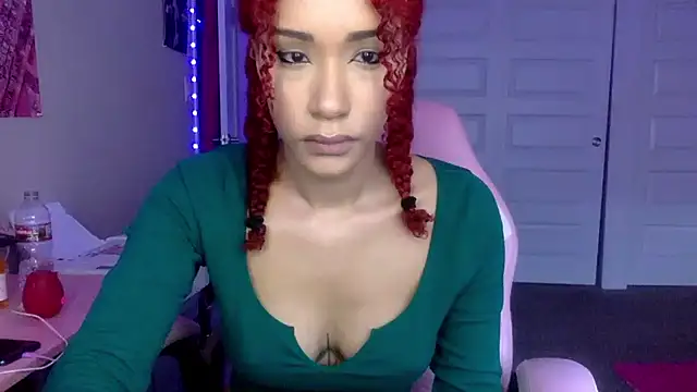 Snapshot of Jenna_Beck chatting on 05.08.26 Jenna Beck online show from 05.08.26