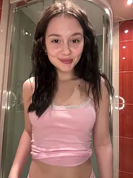 EvaHearts online show from 05.16.26