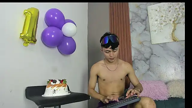 CAT LOVE1 online show from 06.09.26