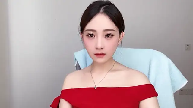  222Mia online show from 07.17.26