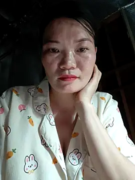 Snapshot of -Trici- chatting on 06.08.26 -Trici- online show from 06.08.26