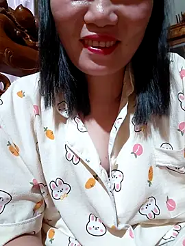 Snapshot of -Trici- chatting on 07.04.26 -Trici- online show from 07.04.26