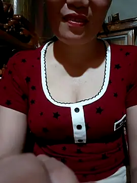 Snapshot of -Trici- chatting on 07.06.26 -Trici- online show from 07.06.26