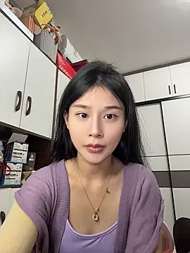 Snapshot of cuteluky18 chatting on 06.01.26 cuteluky18 online show from 06.01.26
