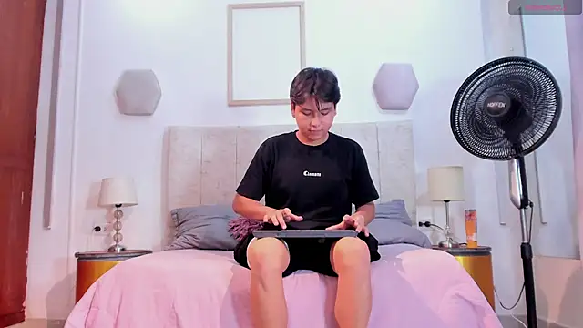 maximo 1 online show from 05.08.26
