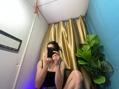 Snapshot of RoseAmarie chatting on 07.26.26 RoseAmarie online show from 07.26.26