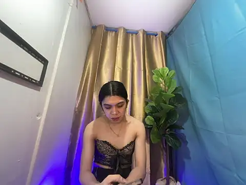 Snapshot of RoseAmarie chatting on 07.30.26 RoseAmarie online show from 07.30.26