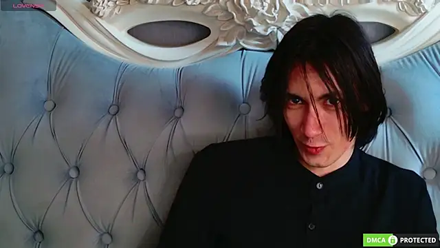 Snapshot of CalvinChapman chatting on 06.17.26 CalvinChapman online show from 06.17.26