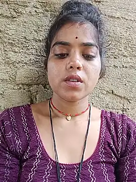 Snapshot of Mahi_Love0143 chatting on 08.02.26 Mahi Love0143 online show from 08.02.26