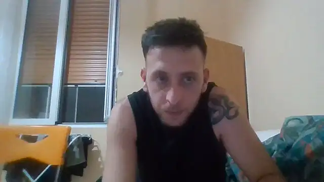 Snapshot of VincentZe99 chatting on 06.27.26 VincentZe99 online show from 06.27.26