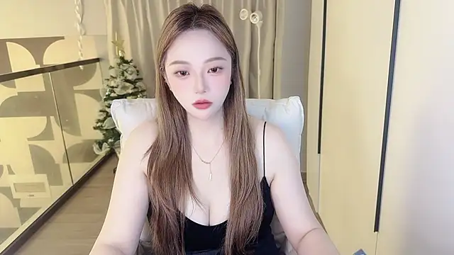 Snapshot of Amara-66 chatting on 05.26.26 Amara-66 online show from 05.26.26