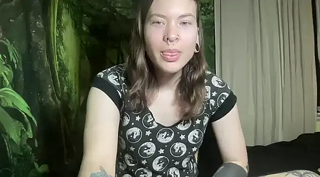 mo0ngoddess online show from 02.12.25