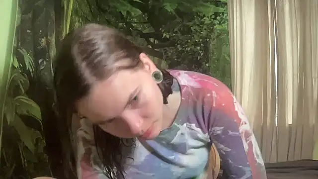 mo0ngoddess online show from 10.22.25