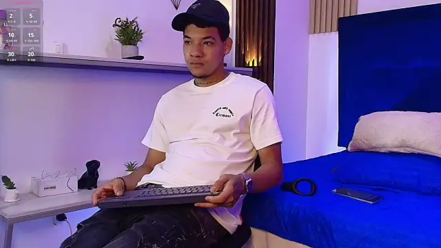Snapshot of bick_jhonn chatting on 06.06.26 bick jhonn online show from 06.06.26