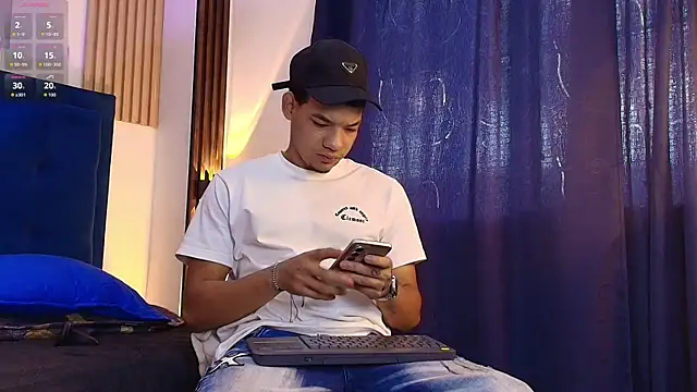 Snapshot of bick_jhonn chatting on 06.08.26 bick jhonn online show from 06.08.26