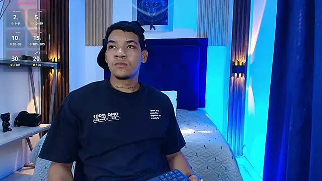 Snapshot of bick_jhonn chatting on 06.18.26 bick jhonn online show from 06.18.26