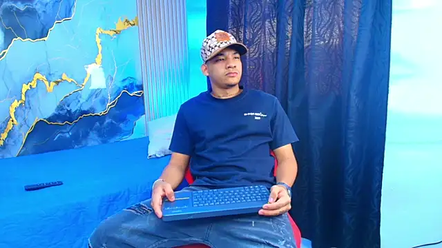 Snapshot of bick_jhonn chatting on 07.10.26 bick jhonn online show from 07.10.26
