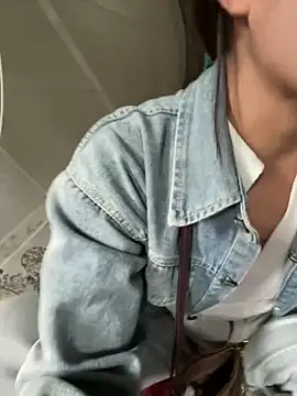 Snapshot of nangbaby chatting on 05.19.26 nangbaby online show from 05.19.26