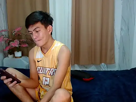 Snapshot of twink_dolores chatting on 05.11.26 twink dolores online show from 05.11.26
