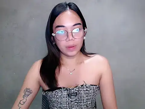 Snapshot of Urbabydollxxx chatting on 06.15.26 Urbabydollxxx online show from 06.15.26