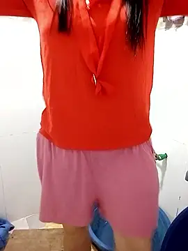 Snapshot of Nana-AsianWet chatting on 06.20.26 Nana-AsianWet online show from 06.20.26