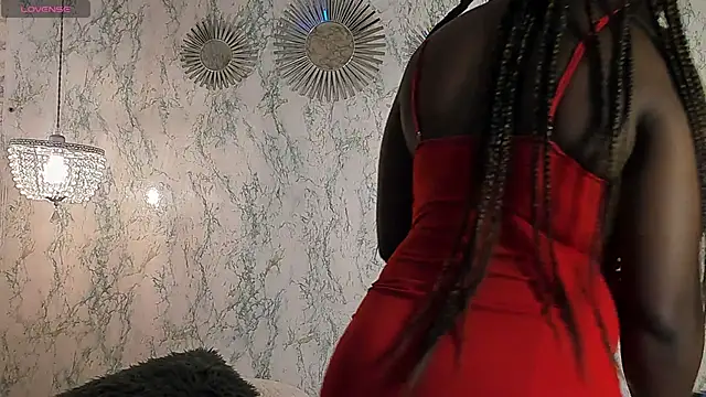 Snapshot of sexxy_brownn chatting on 05.13.26 sexxy brownn online show from 05.13.26