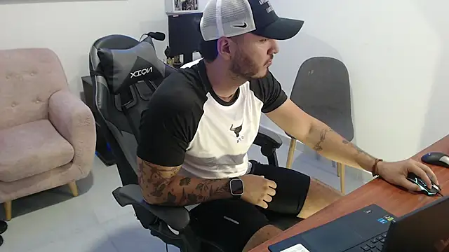 Snapshot of Thiago_420 chatting on 05.28.26 Thiago 420 online show from 05.28.26