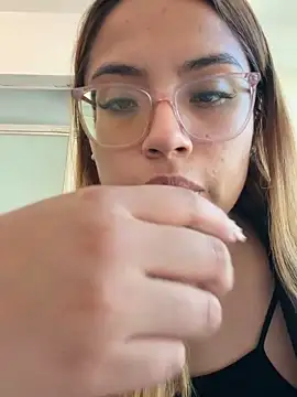 BabyCinnamon1 online show from 05.29.26