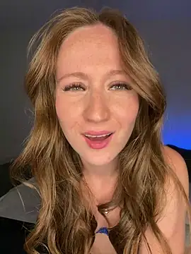 Snapshot of Freyastimeee chatting on 06.14.26 Freyastimeee online show from 06.14.26